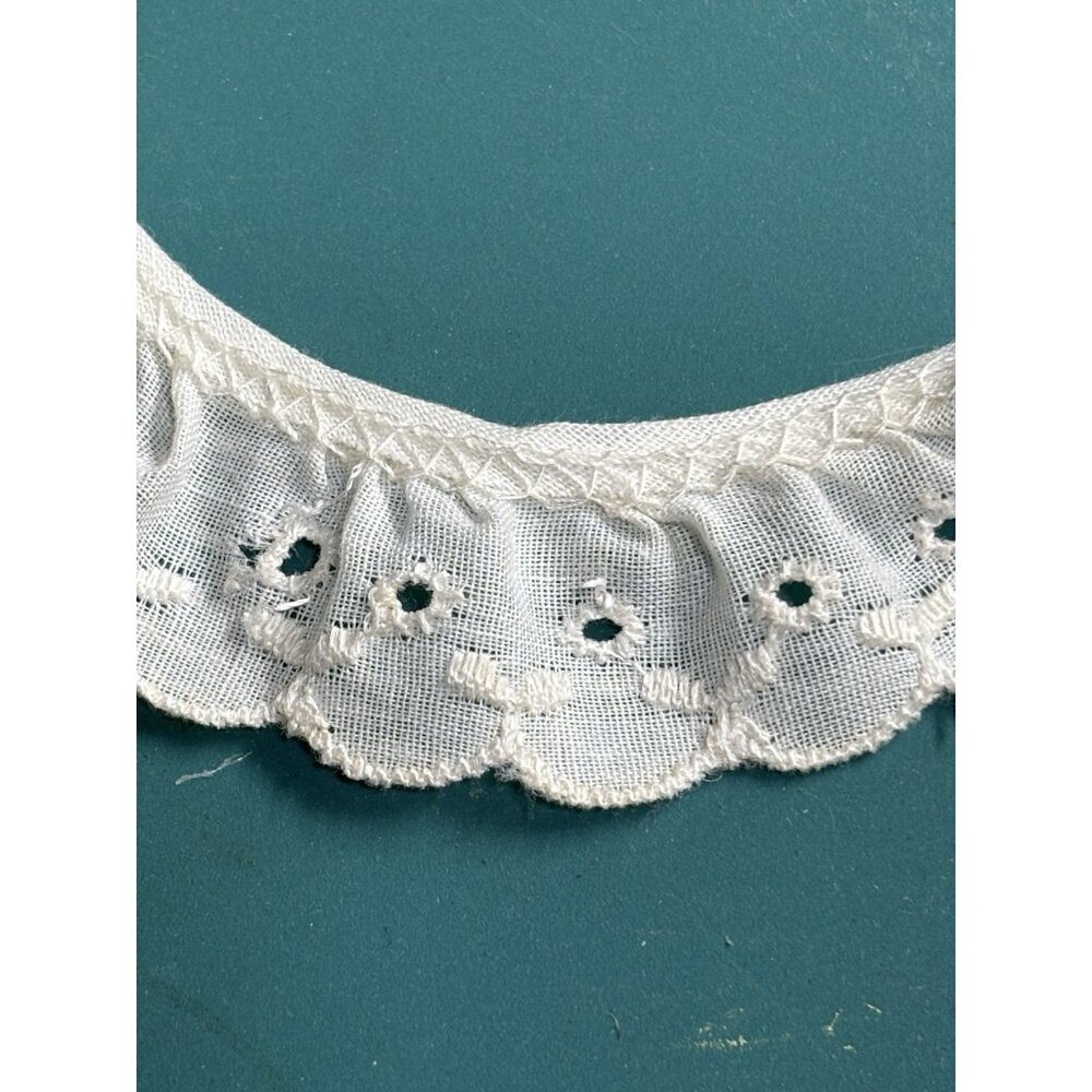Vintage Floral‎ Cotton Eyelet Lace Trim Edging Cream Eggshell 440”